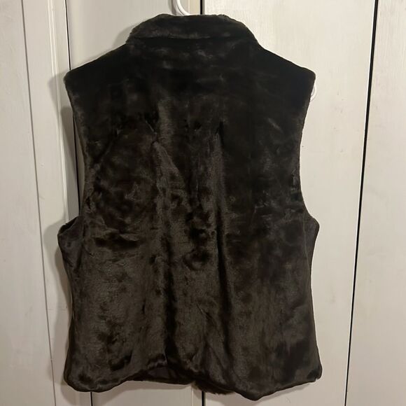 Women's Brown Faux Fur Reversible Collared Sleeveless Zip Up Vest L - Picture 9 of 9